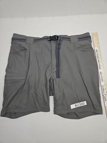 Duluth Trading Men's Size 44 Standard Fit Flex Dry On The Fly Gray With Belt