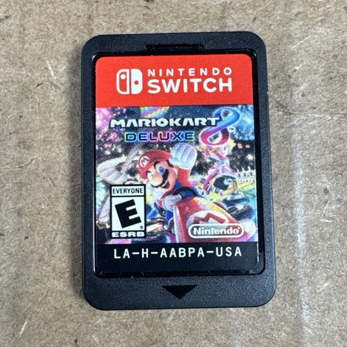 Mario Kart 8 Deluxe Nintendo Switch Authentic Game Cartridge Tested