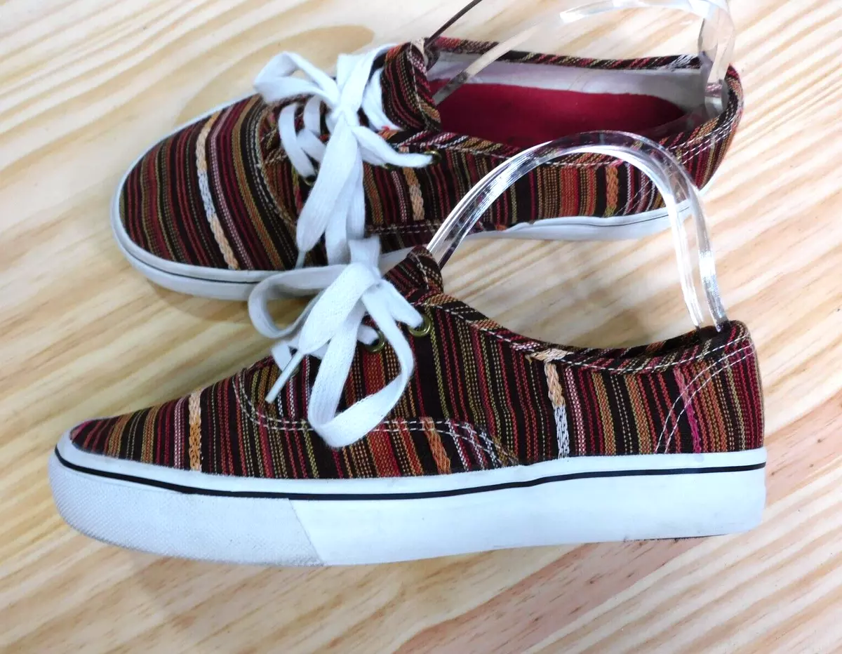 Airwalk Women s Sneakers Multi Color Stripes Size 8