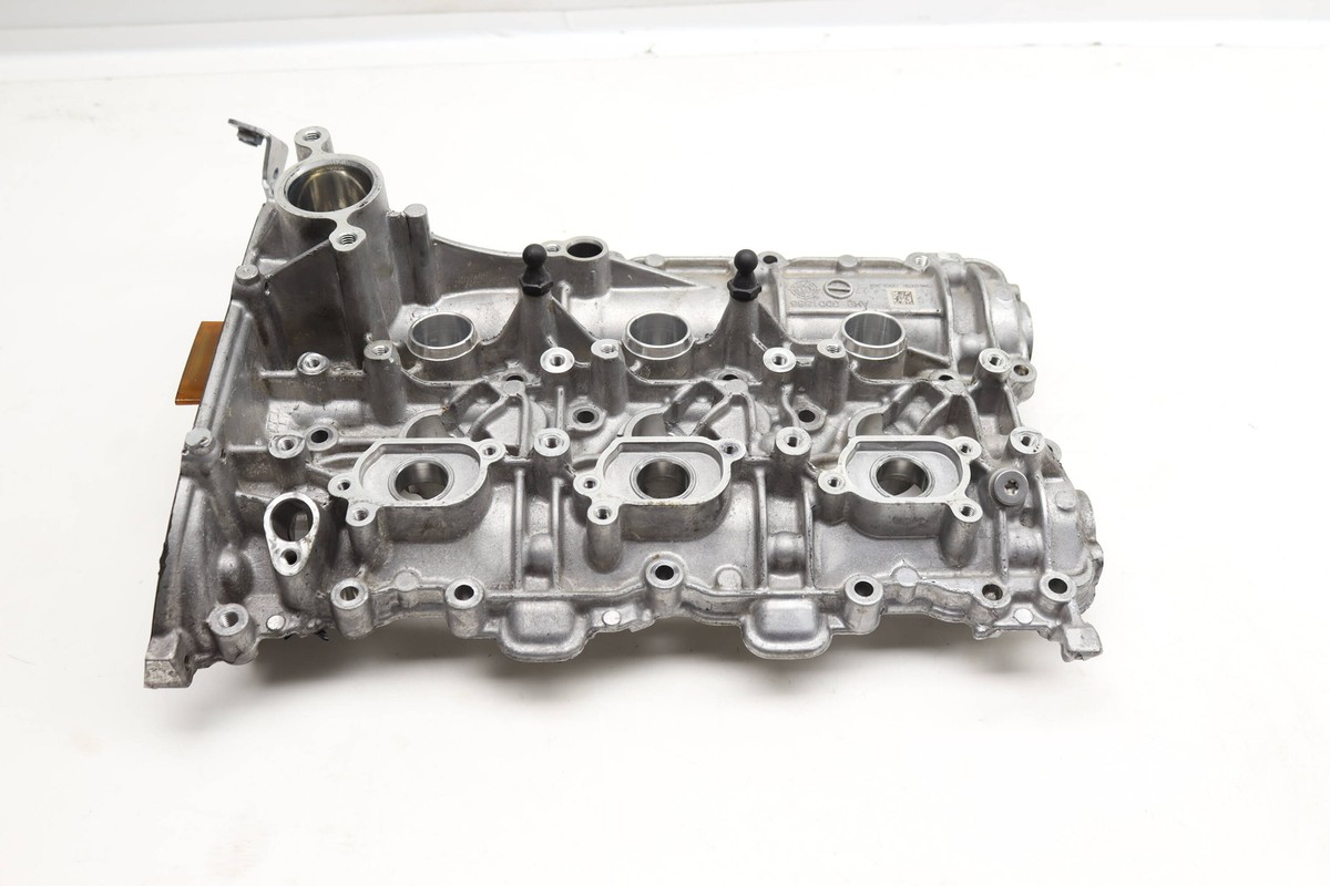 AUDI S5 SPORTBACK B9 - Right Engine Valve / Cylinder HEAD Cover  