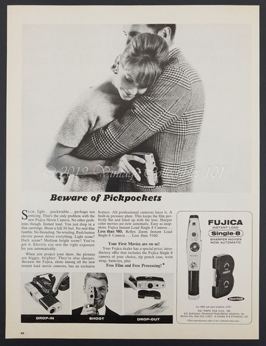 1966 Fujica Single 8mm video Camera Woman pickpocket photo art decor print ad - Picture 2 of 11