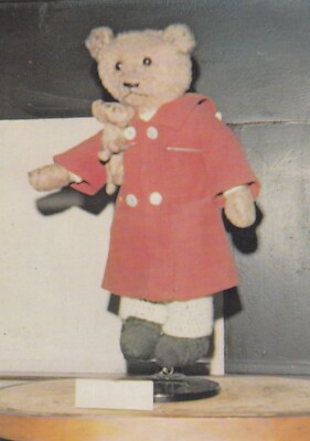 Postkarte Teddybär um 1900 wohnt jetzt im Warwick Puppenmuseum meine Ref TB1