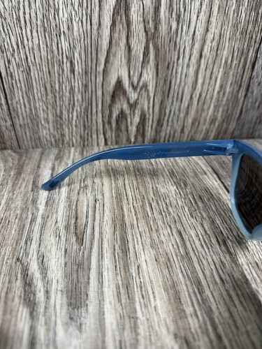 Knockaround X Discovery SHARK WEEK 2021 KIDS SIZE Special Release Sunglasses - Picture 6 of 7