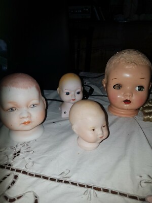 2 POUPEES ANCIENNES porcelaine sur plaque /2 bisque googly doll Germany on card EUR 419,00