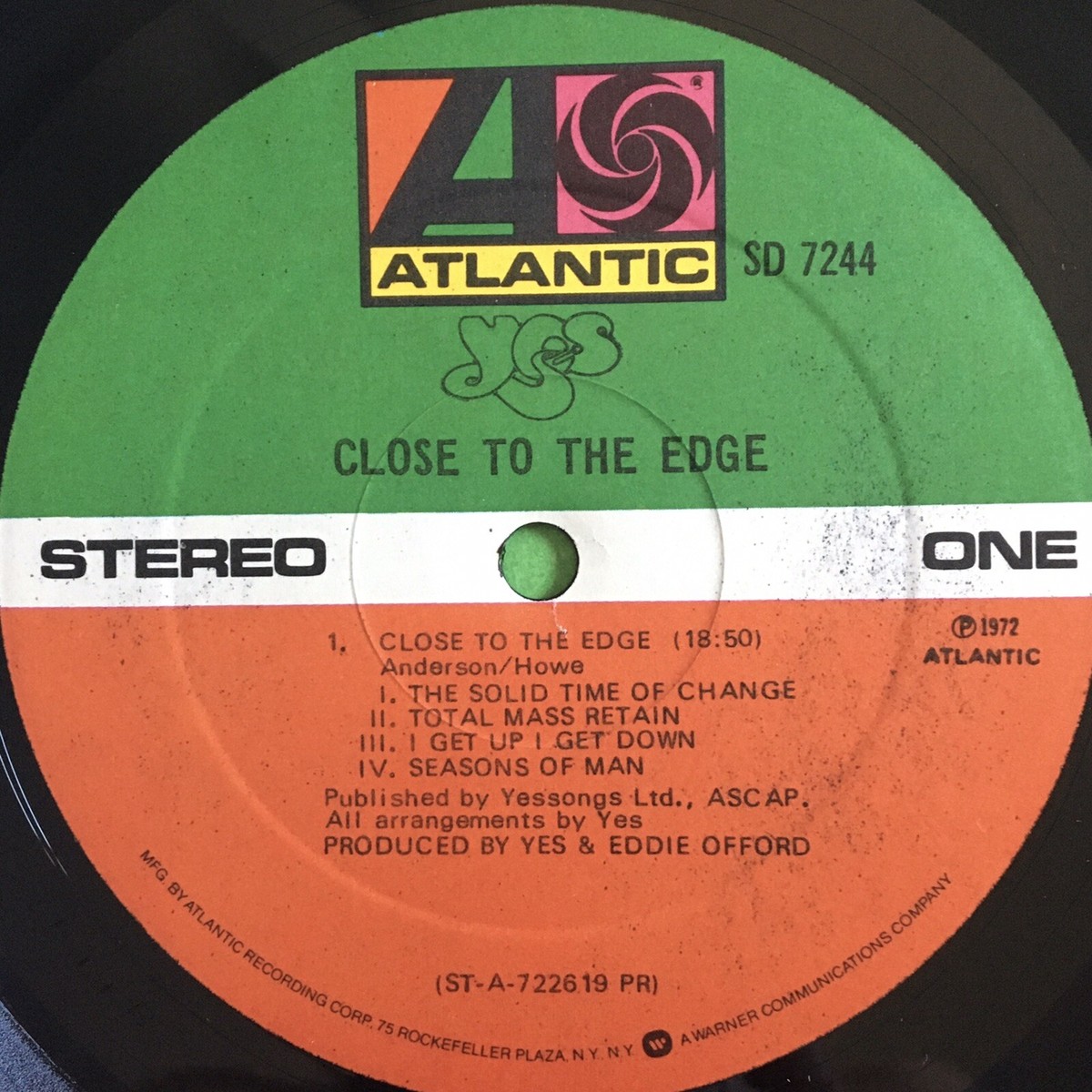 1972 YES “Close To The Edge” LP Lyric Sleeve Gatefold Cover