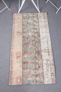 Turkish Small Rug 2,1x4,3 ft, Beige Check Vintage Wool Rug