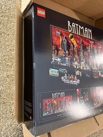 LEGO Super Heroes (76271) Batman the Animated Series Gotham City, NIB, Retired