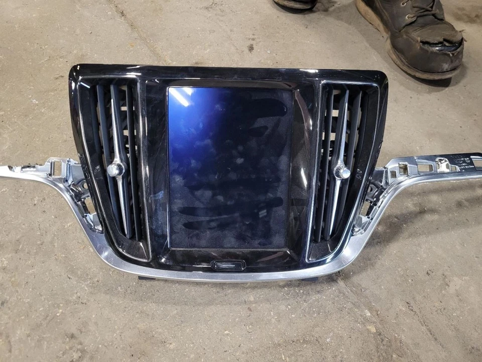 Info-GPS-TV Screen 9" Display Center Dash Mounted Fits 19-20 VOLVO S60 2007049 - Imagem 2 de 4