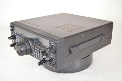 YAESU FT-847 トランシーバー YAESU FT-847 100W/50W HF/50/144/430MHz radio transceiver XF-115C