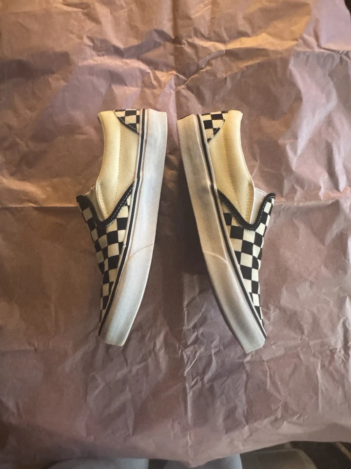 Black and Cream Checkered Women’s Vans Size 7 - Image 2 of 4