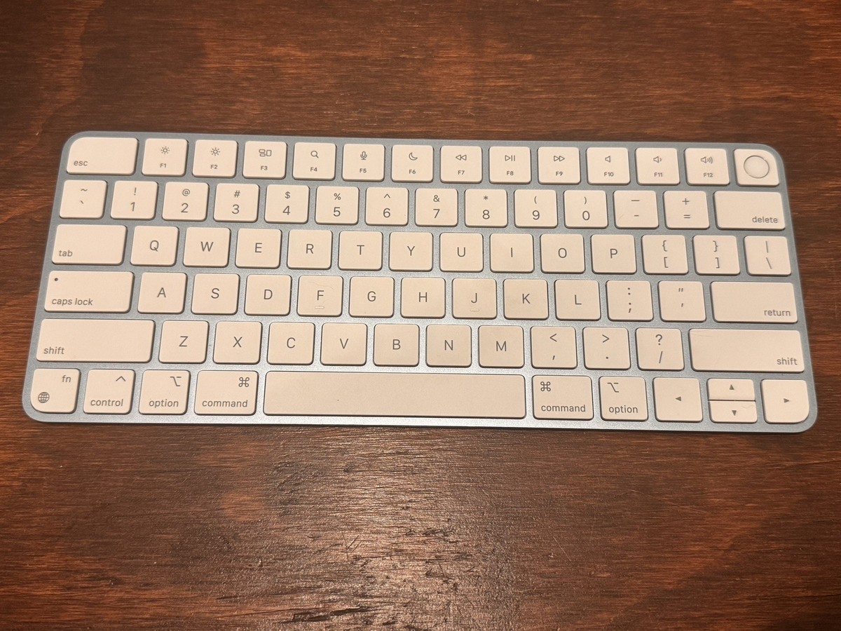 Apple Magic Keyboard 2nd Generation (Touch ID, Non-Numpad) A2449