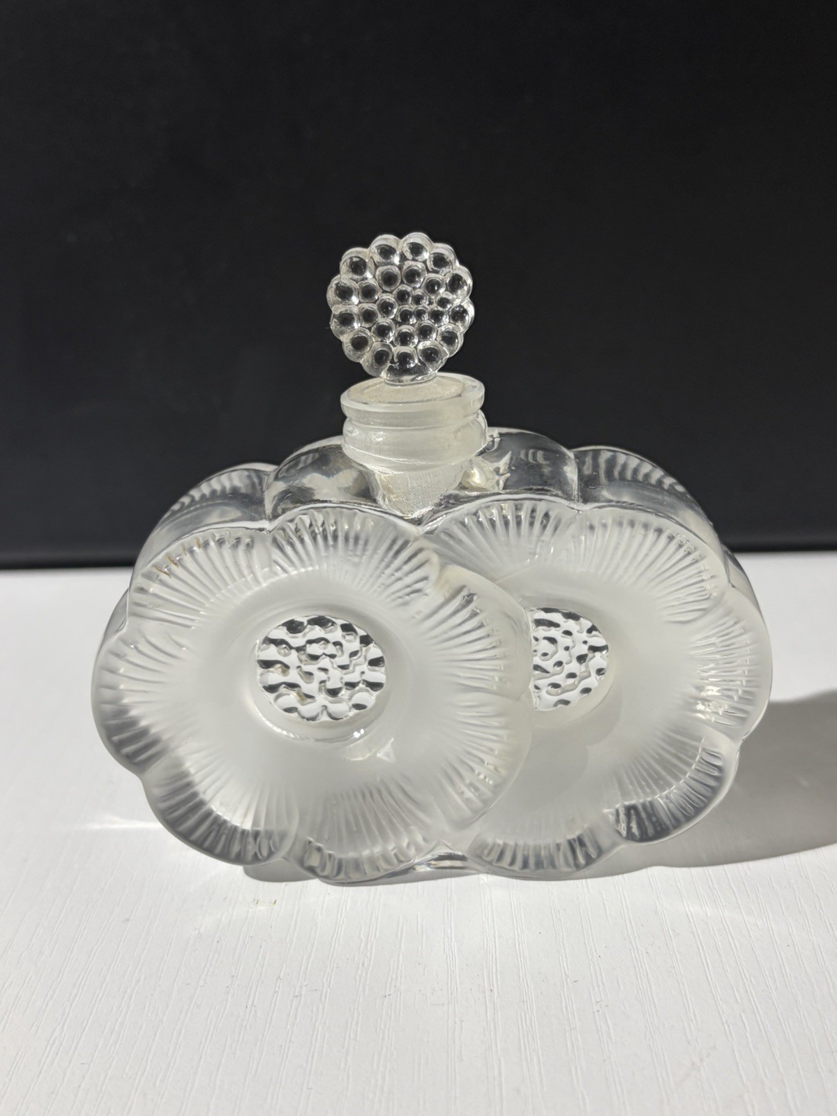 LALIQUE frosted Crystal  DEUX FLEURS (TWO FLOWERS) Perfume Bottle EMPTY
