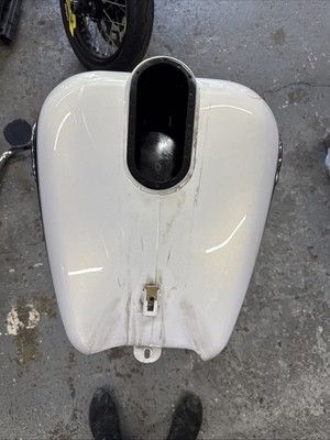 2007 Harley Davidson Ultra Fuel Tank USED White & Cobalt 61356-07CHS