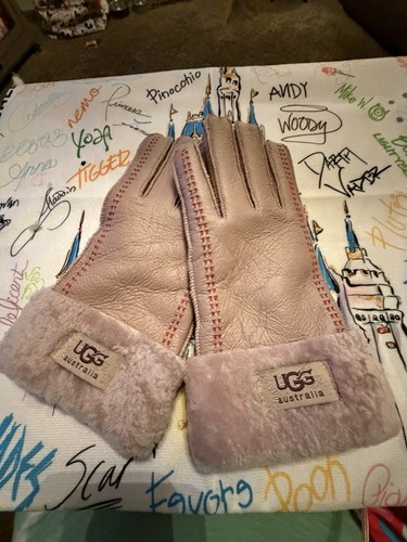 New Women's UGG Pink Shearling Suede Leather Gloves Size M - Picture 11 of 13