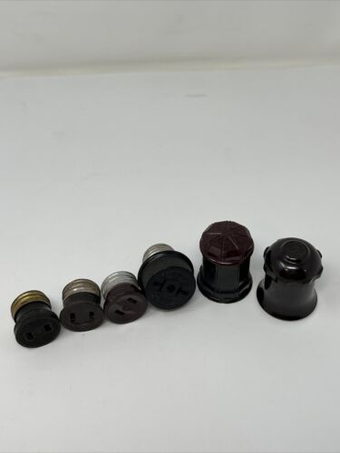 VINTAGE ELECTRICAL LOT SCREW-IN PLUGS BAKELITE Sockets Mixed Lot HUBBELL - Picture 1 of 11