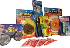 Funny PRACTICAL JOKE SET 7 Prank Kit Trick Knife Roach Gum Squirt Ring Dog Doo 