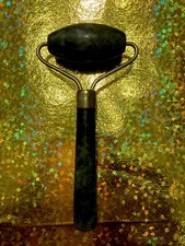 Jade Facial Roller