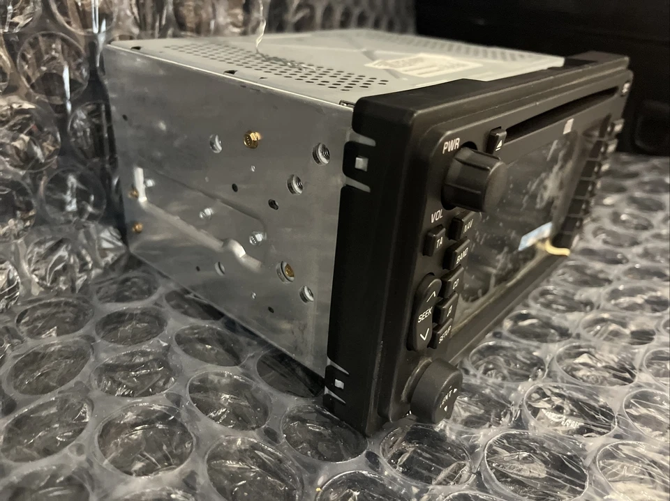 OEM new 03 04 05 06 07 08 Toyota Matrix Pontiac Vibe Navigation Radio - Image 3 of 4