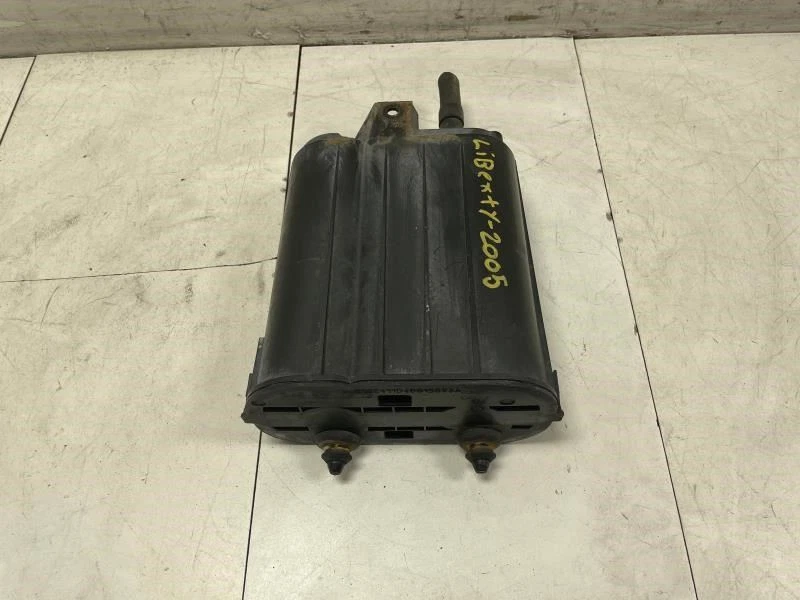 2004 JEEP LIBERTY FUEL VAPOR CANISTER OEM+ - Image 4 of 4