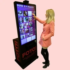 Open Air Mobile Photo Booth Kiosk 49 inch Touch Screen with many accessories!
