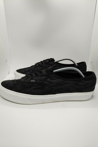 vans lxvi authentic lite