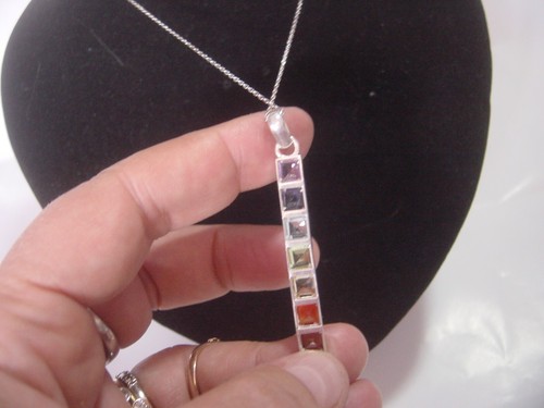 Beautiful Solid Silver 17" chain & superb genuine mixed gem stones long Pendant- - Bild 4 von 13