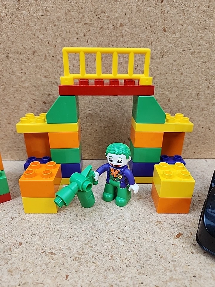 Lego Duplo 10544 The Joker Challenge Batman Batmóvel Super-heróis 100% Completo - Imagem 4 de 4