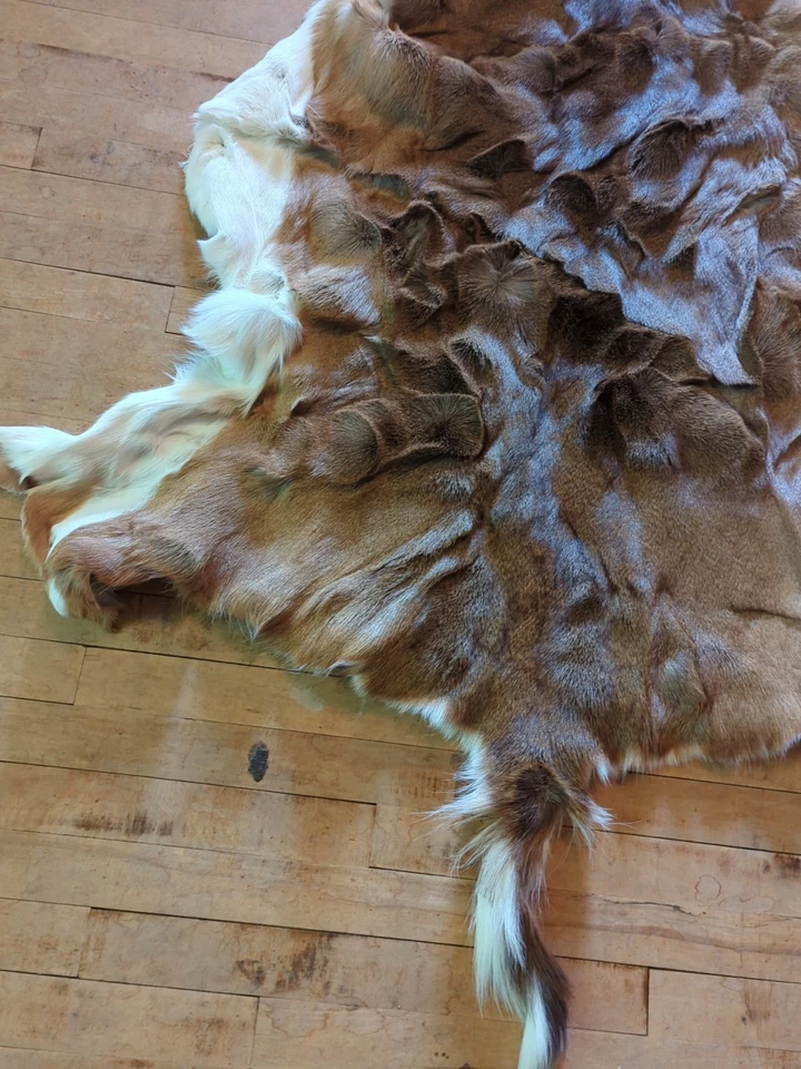 Alfombra suave de piel de ciervo con pelo de piel de ciervo grande decoración de cabina artesanía  Foto 2 de 4