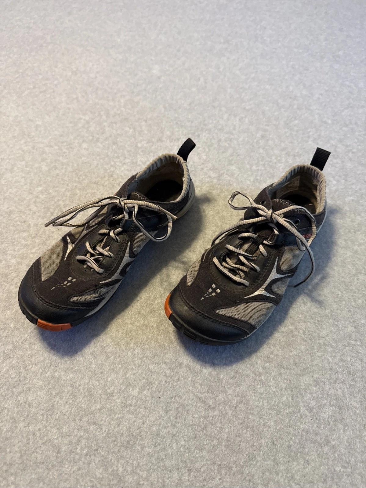 Merrell Dash Glove Black Womens Size 6 Hiking Shoes Sneakers