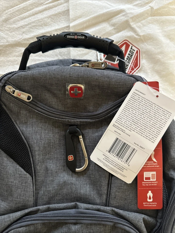 SwissGear 5977 ScanSmart Laptop Backpack, Grey, 17-Inch - Image 2 of 4