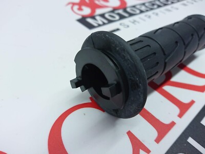 KAWASAKI ZX1002 (NINJA), KLZ1000 (VERSYS) Right Grip (Throttle
