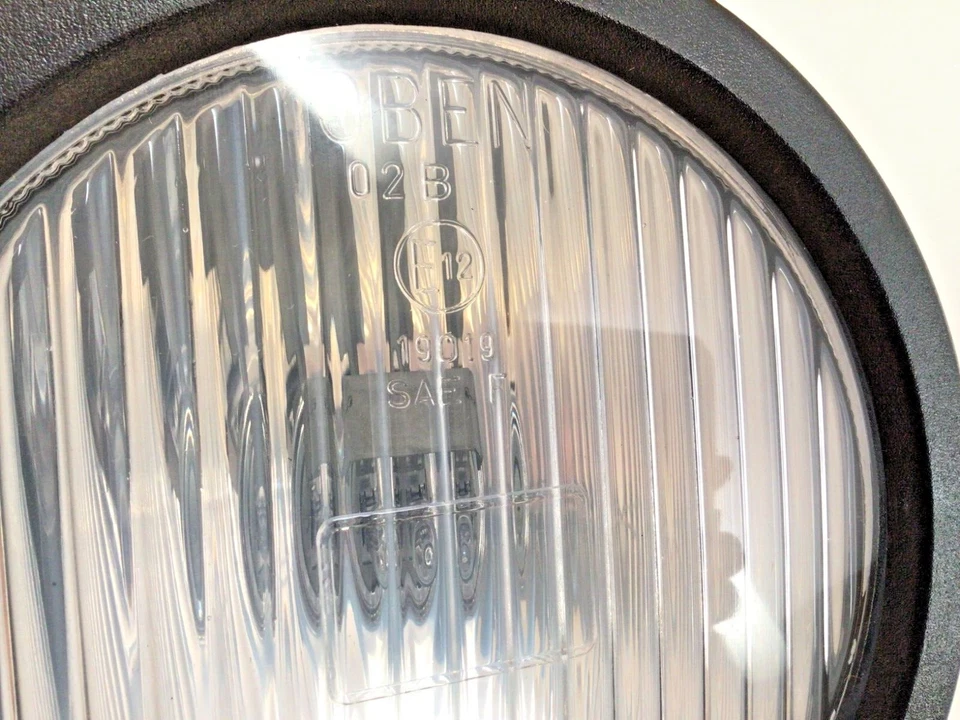 Jeep Wrangler 2003 2004 pasajero o lado del conductor faros antiniebla delanteros nuevos OEM Foto 2 de 4