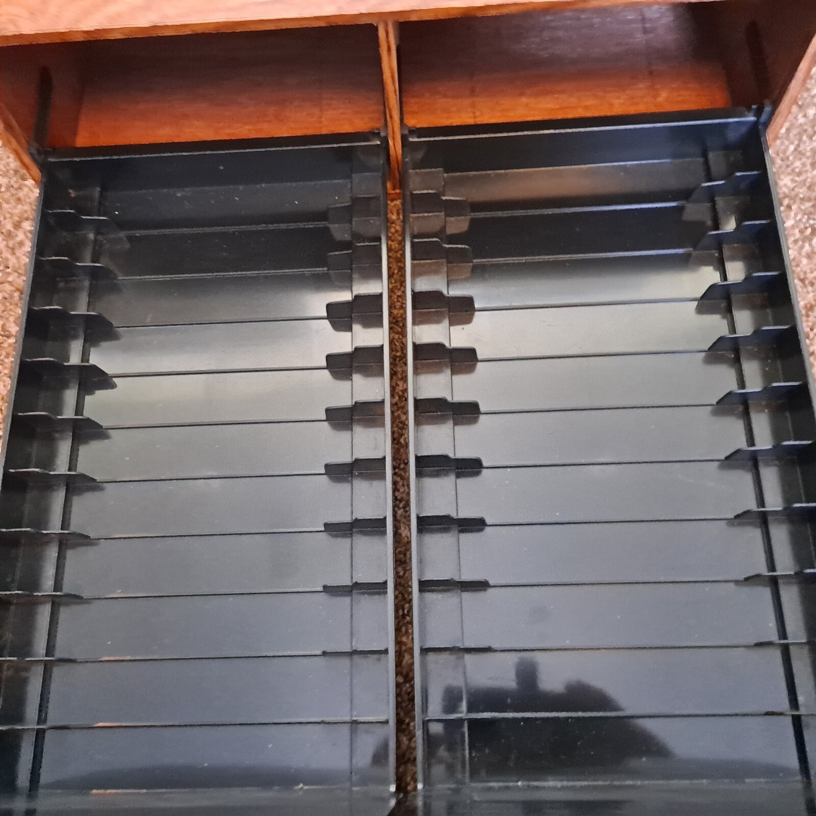 Vintage 1980s VHS VCR Cassette Tapes Holder Storage Case Holds 22 pcs