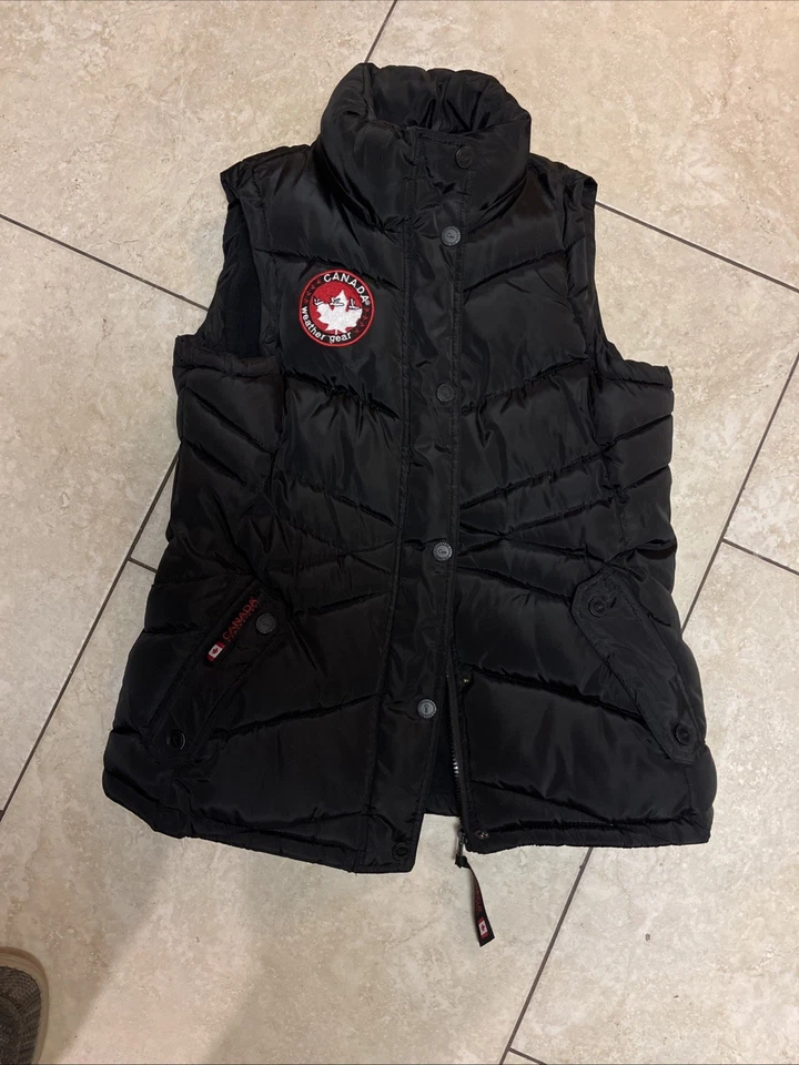 Chaleco Canada Weather Gear para mujer talla M Negro Puffer con cremallera completa y cuello de vellón Foto 4 de 4
