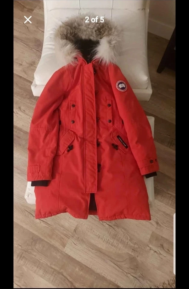 Parka CanadaGoose Heritage Trillium I roja pocos de estos abrigos fueron hechos*auténticos* Foto 2 de 4
