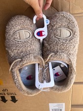 Case Pack Champion University Sherpa Slippers Tan Women  s 10 Men  s 8 NWT