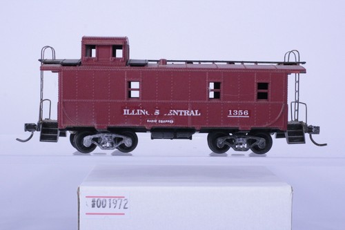 Lionel HO Scale Illinois Central IC #1356 Offset Cupola Caboose | Condition: Used