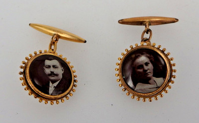 Paar Manschettenknöpfe Fotos Ehepaar Gold Double signiert ''SD'' um 1920 (130396)