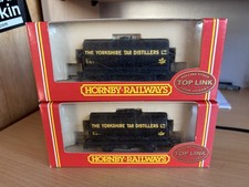 Hornby 'OO' Gauge R6011 "The Yorkshire Tar Distillers" 20 Ton Tank Wagon X 2