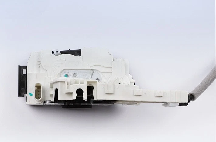 Actuador de cerradura de puerta delantera izquierda mercedes-benz c250 c300 c350 e250 e350 e400】 Foto 2 de 4