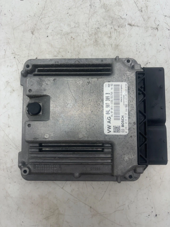 VW Golf 5G1 MK7 (2012-2017) 1.6 TDI 5 Speed Manual CLHA Engine ECU 04L907309B - Image 3 of 4