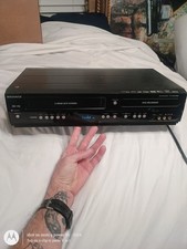 Magnavox ZV427MG9 DVD Recorder VCR VHS Combo HDMI Powers On No Remote