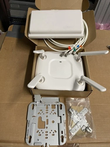 Cisco Air-Cap2702E-E-K9 PoE Access Point With Terrawave M6060060P1D43602VAntenna
