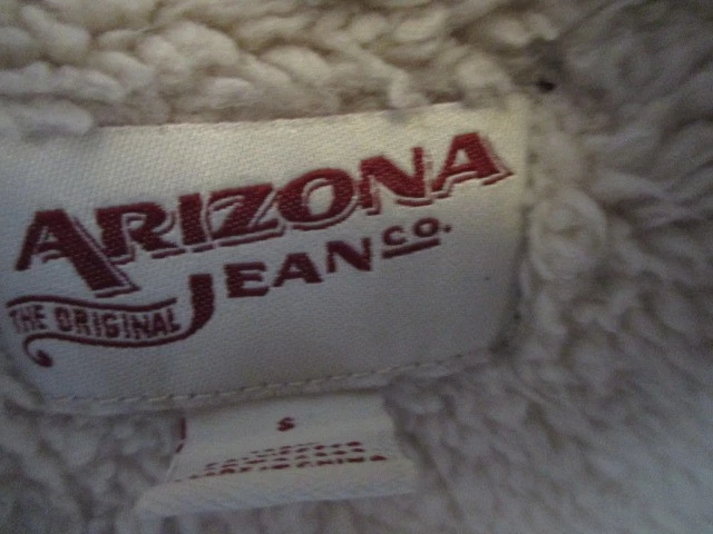 Colete ARIZONA JEAN CO FORRADO DE LÃ MARROM, TAMANHO P - Imagem 2 de 3
