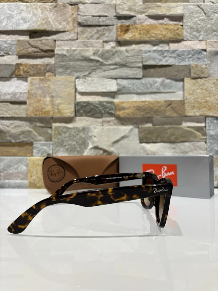 Ray-Ban Wayfarer RB2140 902-51 50-22 Occhiali da Sole - Tartarugato/Marrone G-15 - Image 4 of 4