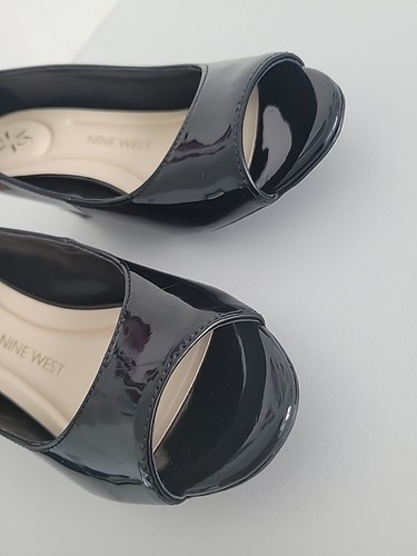 Nine West Cape Size 6.5M Wedge Pump Black Man Made Upper New - Picture 13 of 19