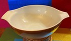 Vintage Pyrex Golden Brown Ombre 444 4 Quart Cinderella Mixing Bowl-GREAT SHAPE — photo 2