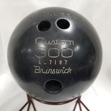 Brunswick Custom 300 Bowling Ball Black 14 LB