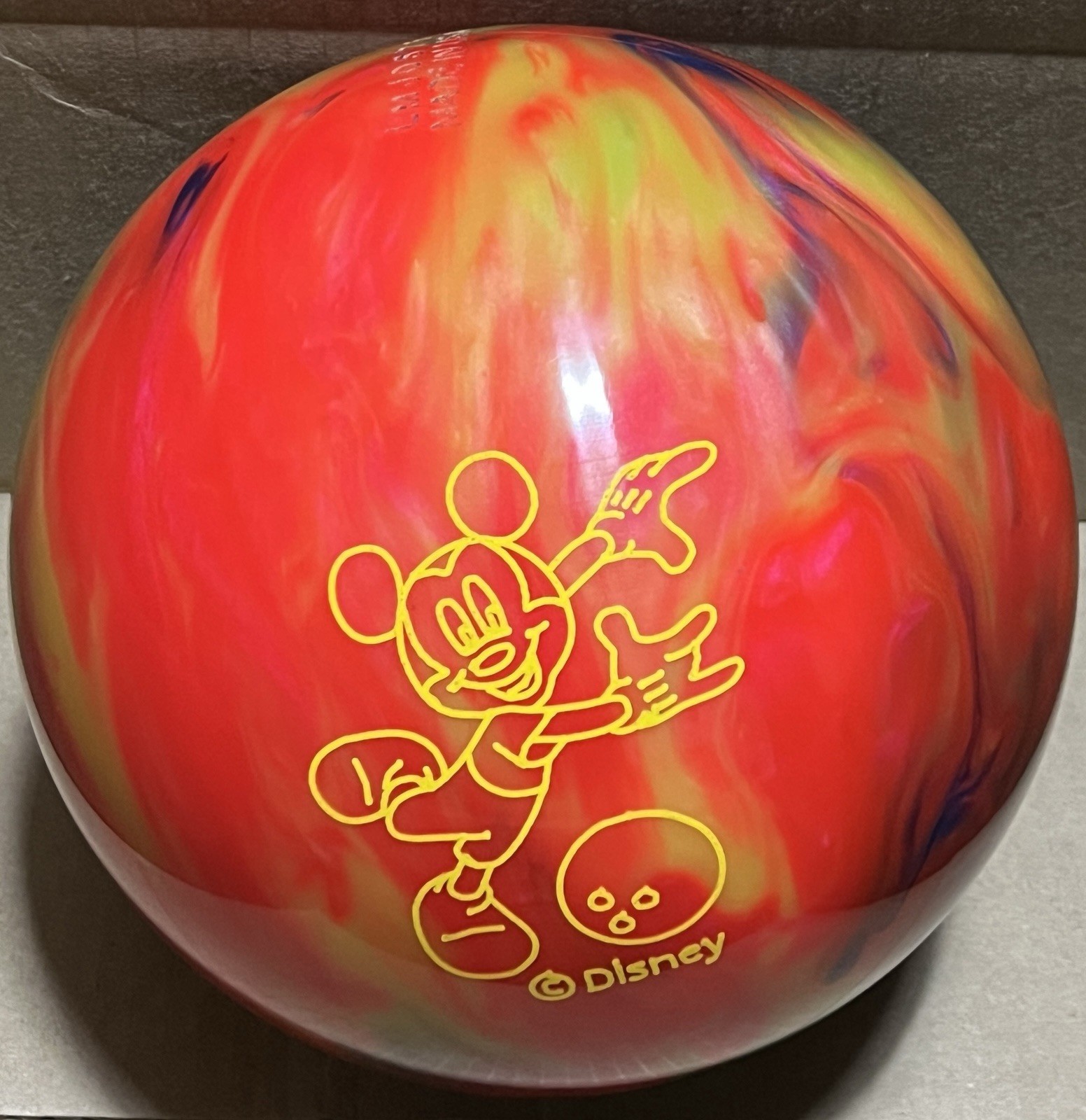Brunswick Disney Mickey Mouse Cosmic 8 lb Bowling ball New w
