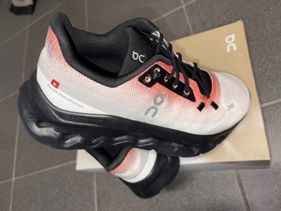 NEUwertig On Running Sneaker Cloudtilt Größe 37,5